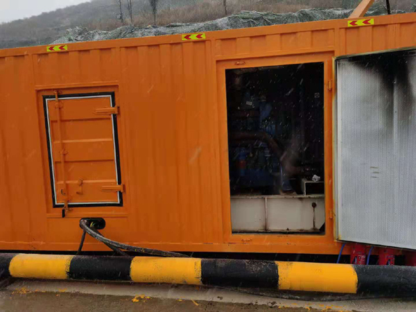 白茅湖农场发电车出租-应急柴油发电机组选什么样的比较好？