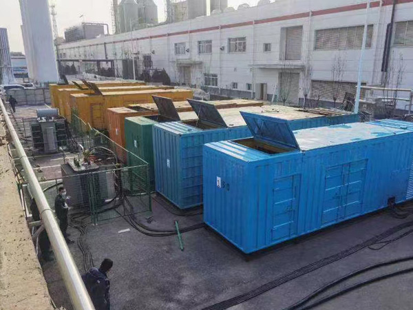 白茅湖农场380V和690V电压的电缆线相同吗?