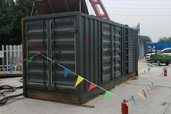 白茅湖农场发电机租赁空气滤清器多久更换一次？